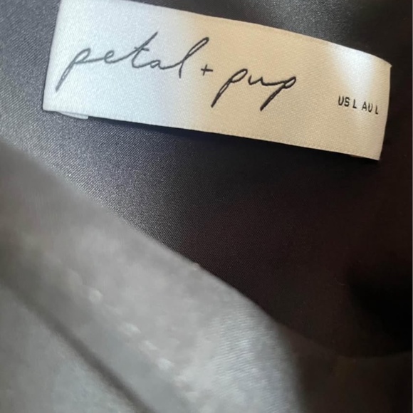 Petal and pup feaux wrap dress - Picture 6 of 6